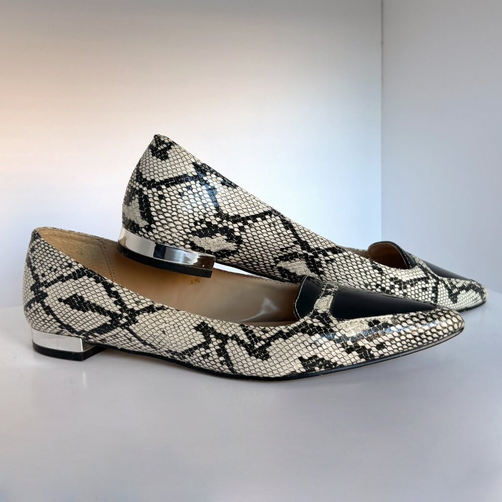 Expression Snakeskin Pointed Toe Flats, Black & Off White with Low Heel, sz 6 - Picture 3 of 7